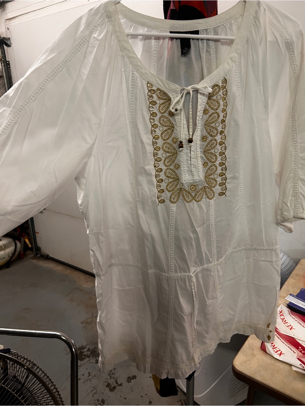 Alfani White Cotton Blouse with Gold Embroidery Size 16 - Picture 4 of 7